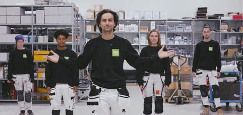 Norge har brug for 90.000 faglærte arbejdere inden 2035 – nu går Håndverksgruppen sammen med skuespiller Cengiz Al for at bidrage til fremtidens kompetencer